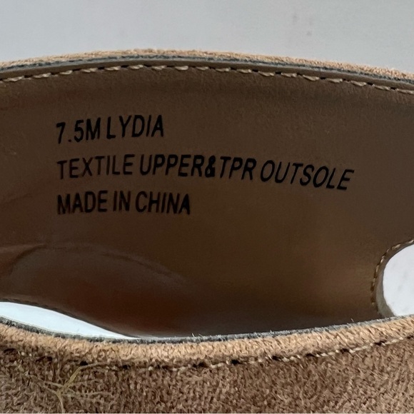 Wedge Almond Loraine Lace Up Cork Memory Foam Leather Heels Size 7 1/2 Women's - Picture 2 of 8